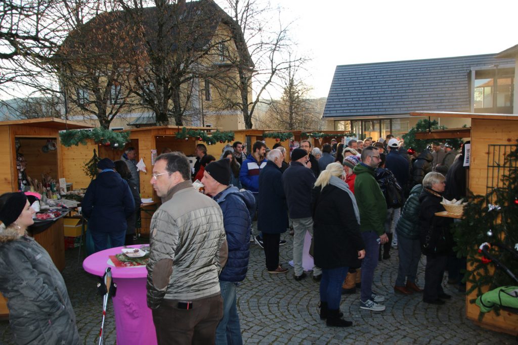 Adventmarkt Heimatverein Attersee